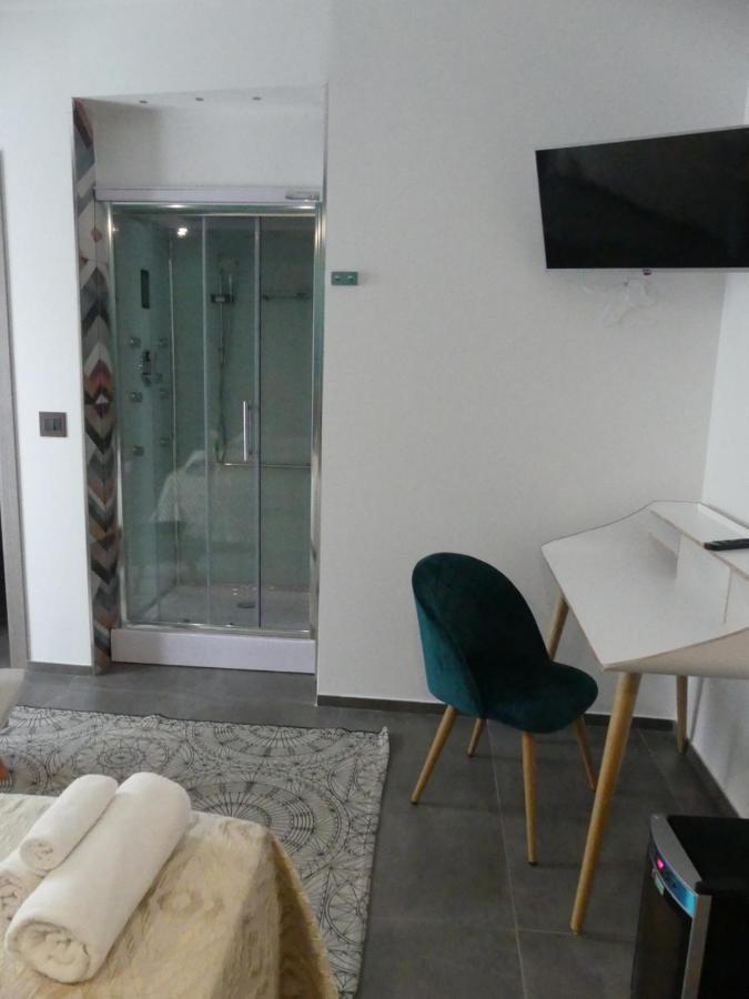 Albergo Piazza Risorgimento Porto Cesareo Ngoại thất bức ảnh