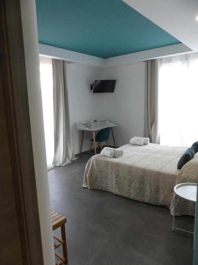 Albergo Piazza Risorgimento Porto Cesareo Ngoại thất bức ảnh