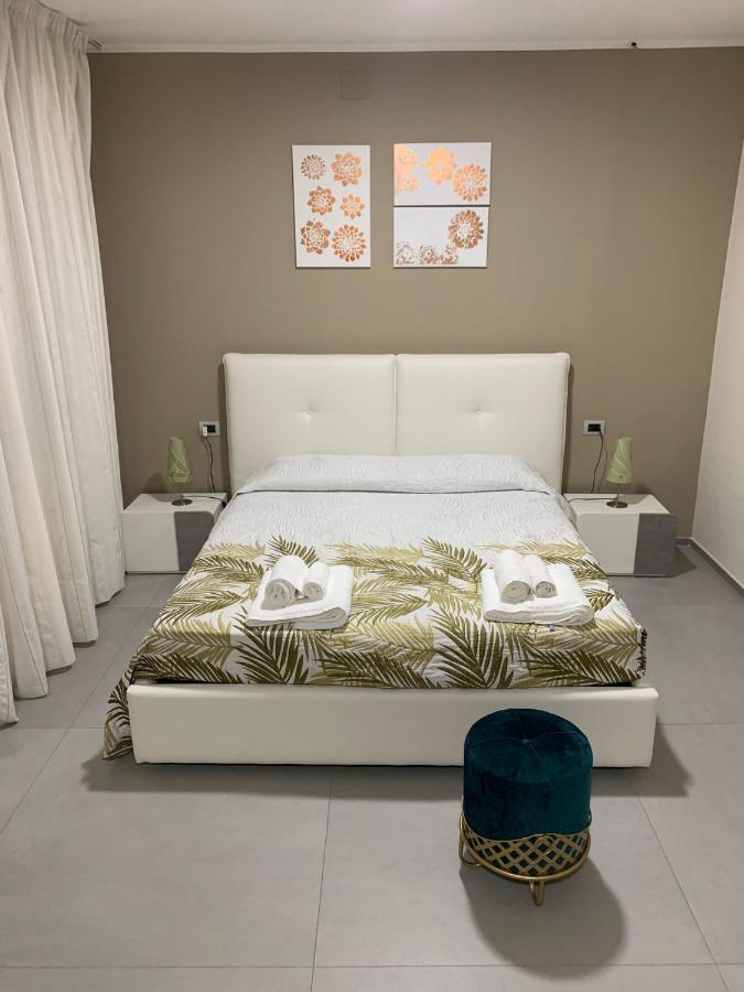 Albergo Piazza Risorgimento Porto Cesareo Ngoại thất bức ảnh