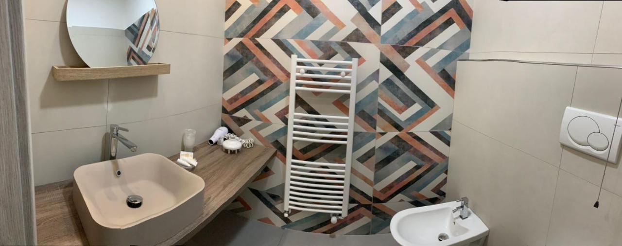 Albergo Piazza Risorgimento Porto Cesareo Ngoại thất bức ảnh