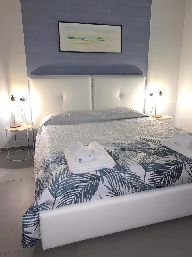 Albergo Piazza Risorgimento Porto Cesareo Ngoại thất bức ảnh