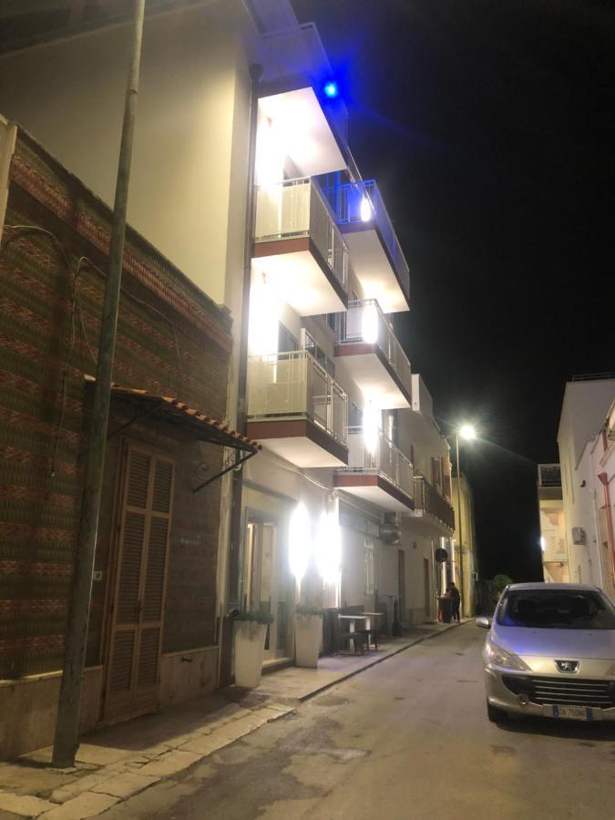 Albergo Piazza Risorgimento Porto Cesareo Ngoại thất bức ảnh